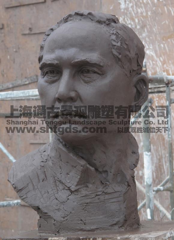 名人塑像